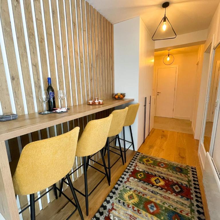 Brko 8 - Lazy Skiing Retreat - Two-Bedroom Apartment - 11