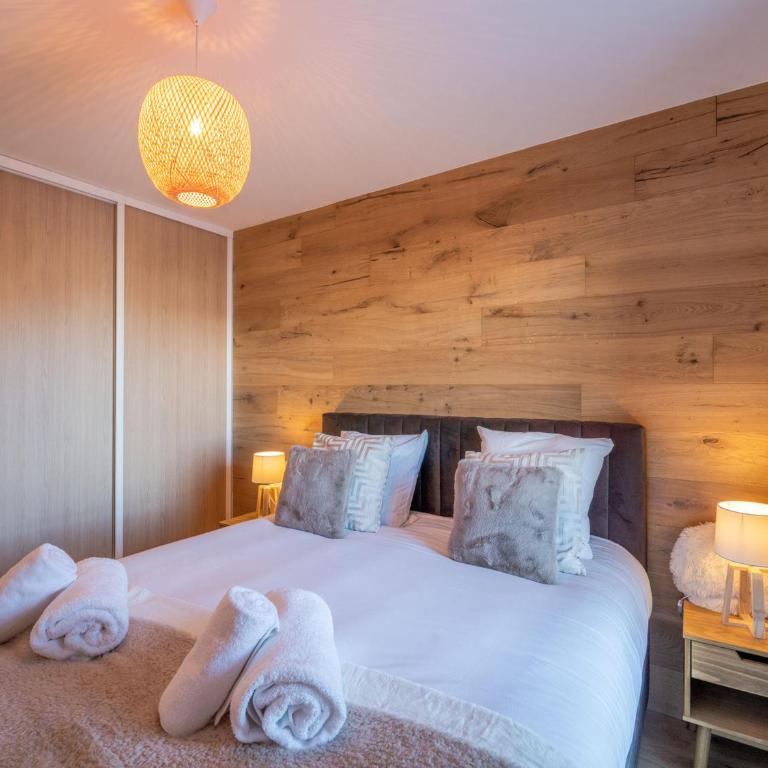 Appartement moderne proche des pistes avec parking et WIFI - FR-1-563-128 - Apartment - 4