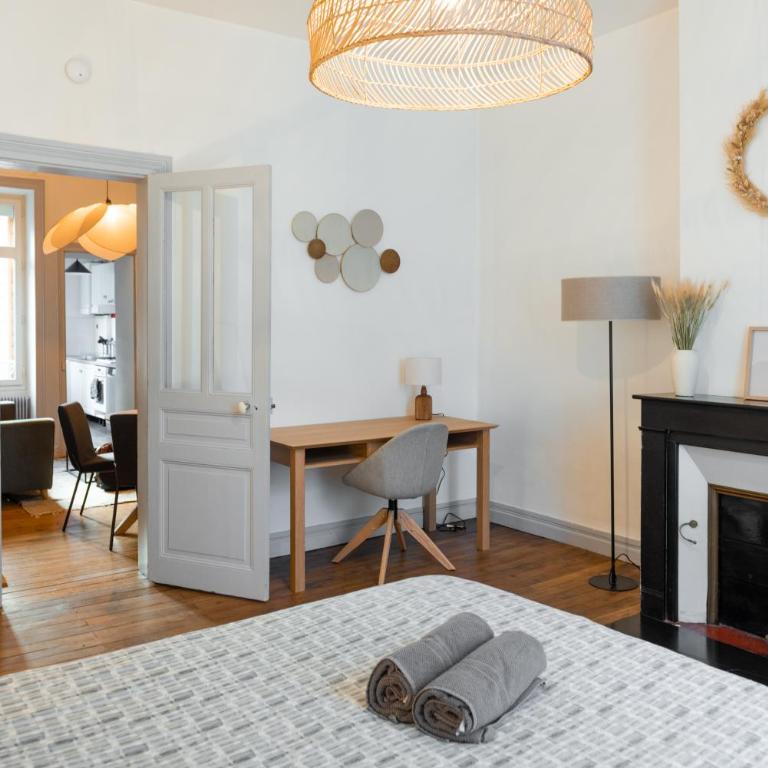 Appart chaleureux face gare - Appartement 1 Chambre - 1