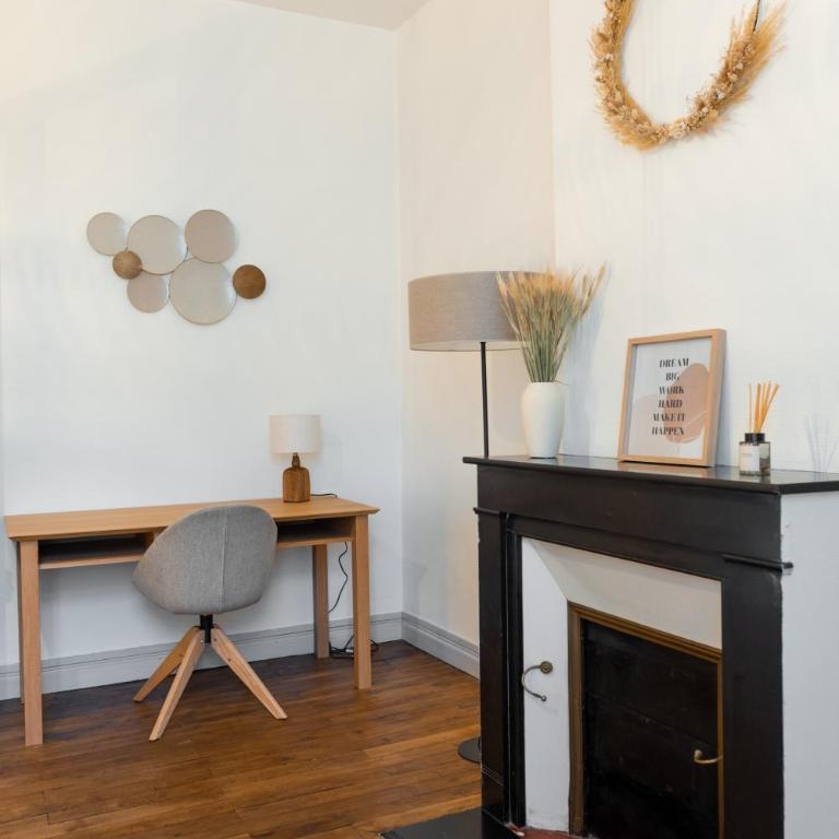 Appart chaleureux face gare - Appartement 1 Chambre - 9