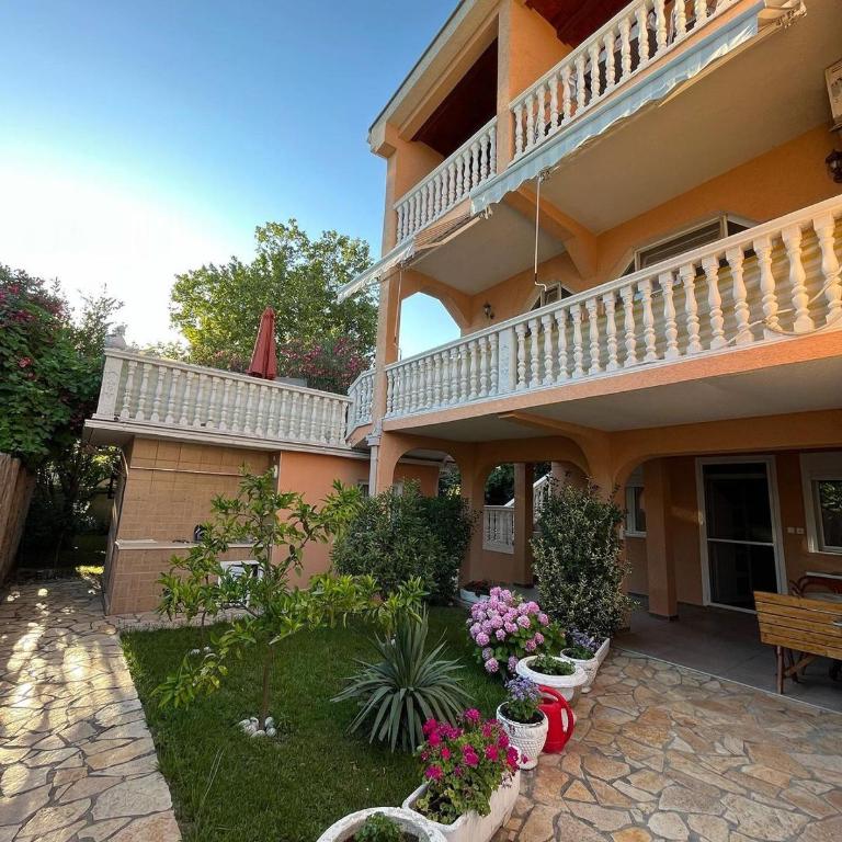 Apartments Montenegrina - Apartment - Ground Floor - 7