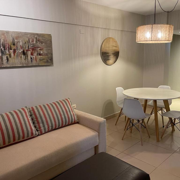 Dpto en Barrio Norte - Apartamento - 8