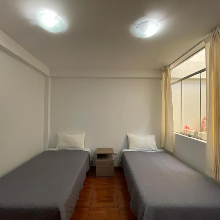 Hostal Sotillo - Standard Twin Room - 1