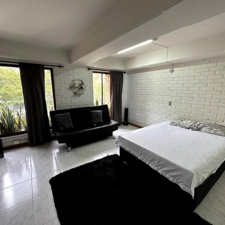 ApartaStudio El Poblado - One-Bedroom Apartment - 13
