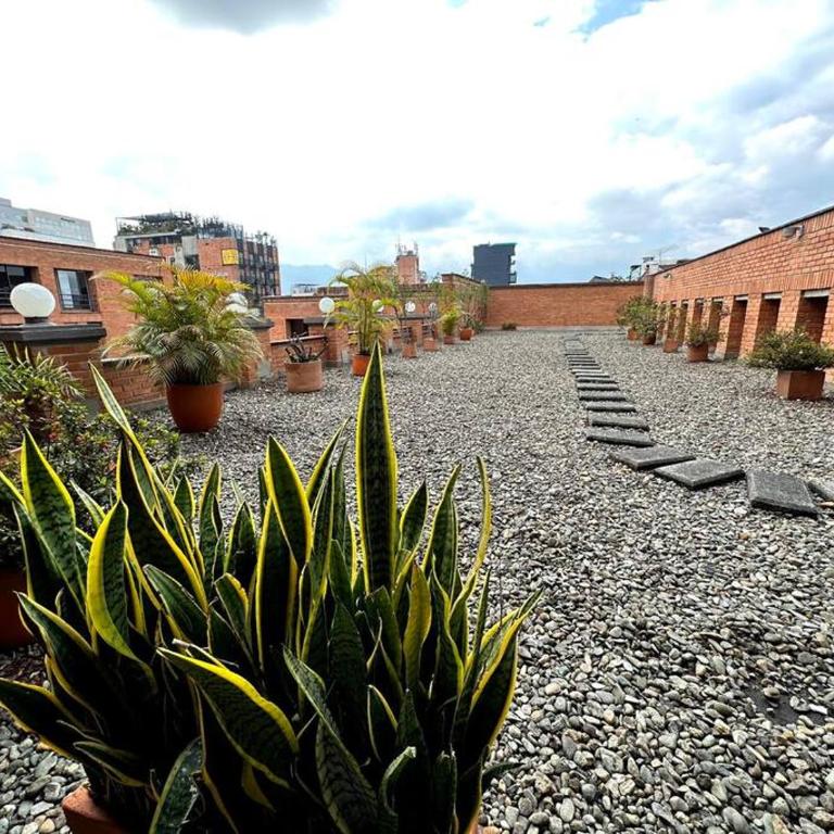 ApartaStudio El Poblado - One-Bedroom Apartment - 29