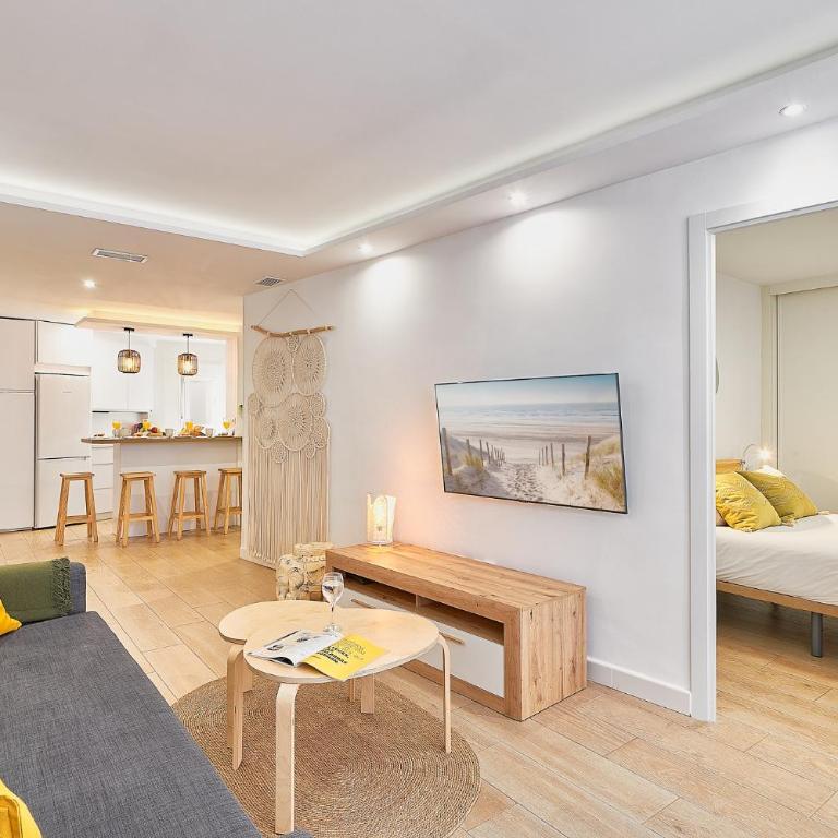 Vecino de Picasso - Apartamento de 2 dormitorios - 1