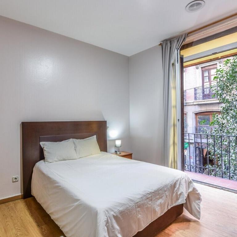 MyHouseSpain - Fuencarral and Gran Vía - Double Room with Shared Bathroom - 5