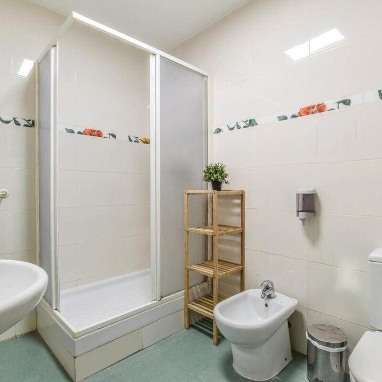 MyHouseSpain - Fuencarral and Gran Vía - Double Room with Shared Bathroom - 3