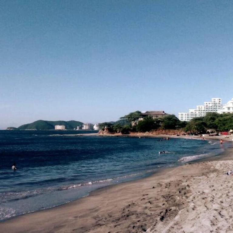 COZY, Apartamento a solo 10 minutos Caminando a Playa Dormida, con Piscina y Parqueadero. - Two-Bedroom Apartment - 50