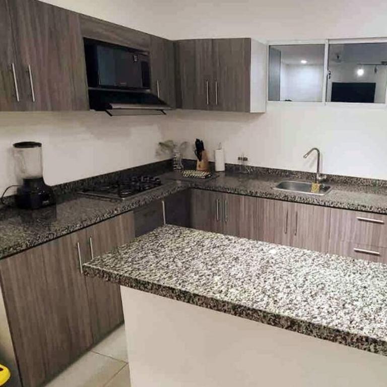 COZY, Apartamento a solo 10 minutos Caminando a Playa Dormida, con Piscina y Parqueadero. - Two-Bedroom Apartment - 6