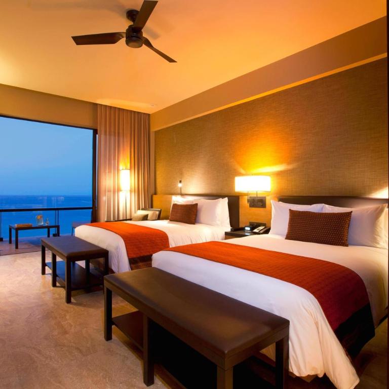 JW Marriott Los Cabos Beach Resort & Spa - Deluxe Double Room with Balcony and Oceanfront - 5