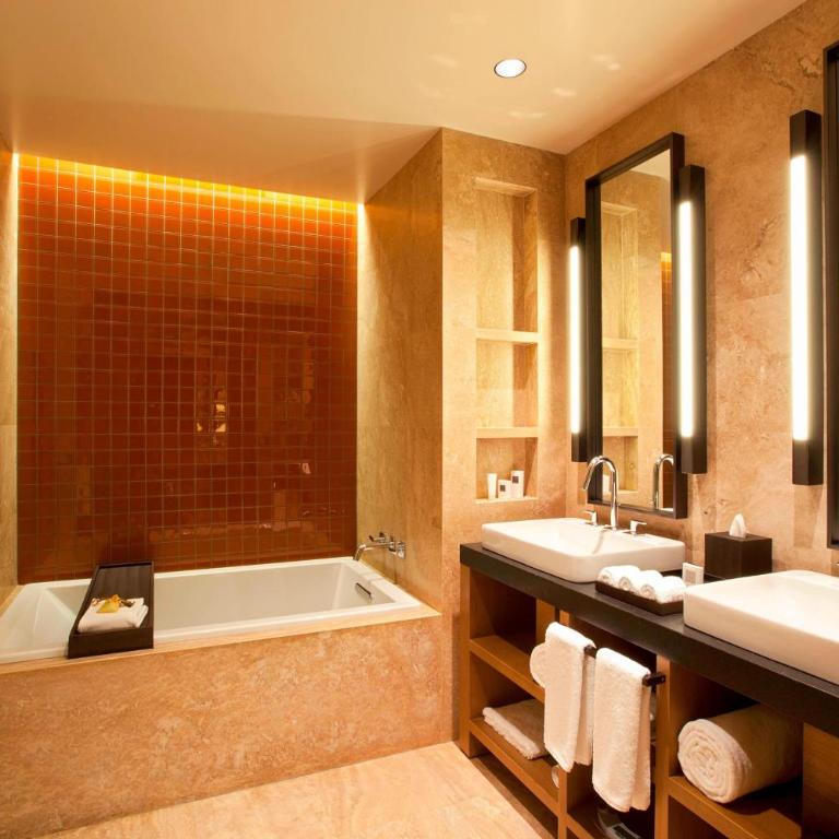 JW Marriott Los Cabos Beach Resort & Spa - Deluxe Ocean Facing View, Guest room, 1 King Bed - 3