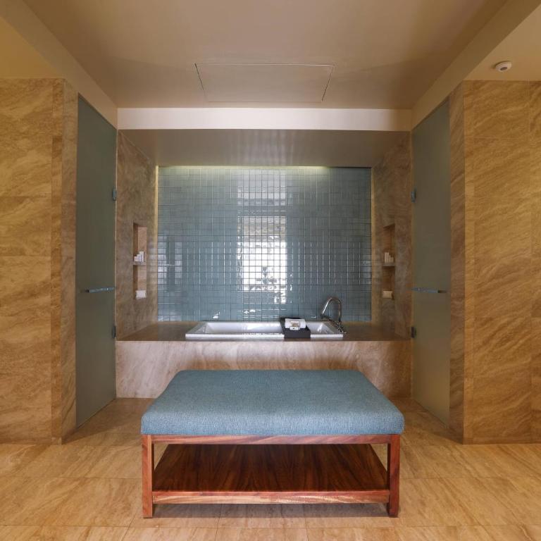 JW Marriott Los Cabos Beach Resort & Spa - King Suite - Ocean Front - 4