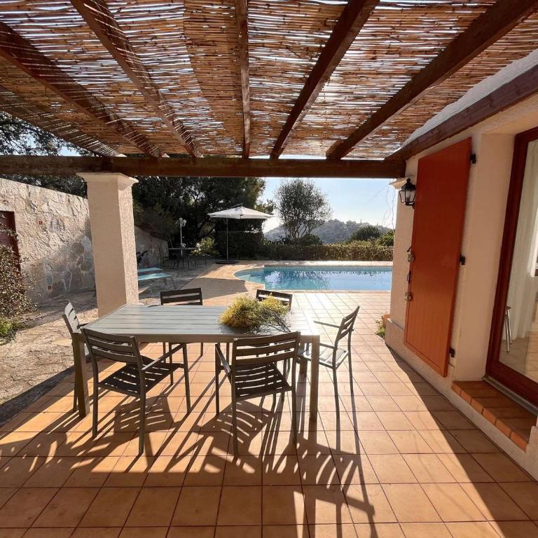 Maison climatisée 5 pièces avec piscine et jardin, 7 couchages - Cavalaire-sur-Mer - FR-1-226B-86 - Casa Vacanze (7 Adulti) - 12