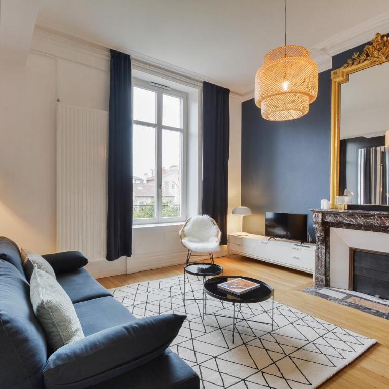 Loft Doryan ! Blue Haussmannien - Centre Gare - Excelsior - 2 à 4 pers - Appartement 1 Chambre - 1