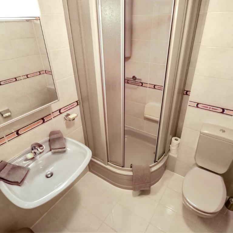 Logement spacieux et confortable - Apartment mit 2 Schlafzimmern - 12