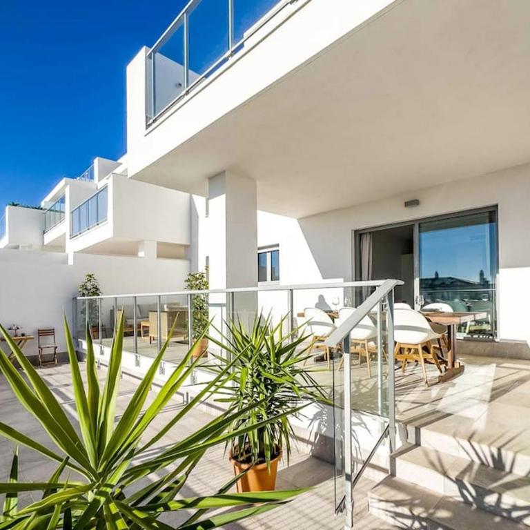 86-Modern Apartment, Benalmadena - Two-Bedroom Apartment - 27