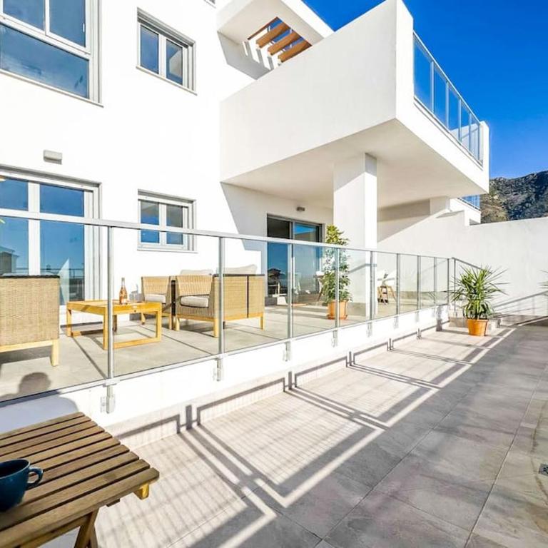 86-Modern Apartment, Benalmadena - Two-Bedroom Apartment - 29