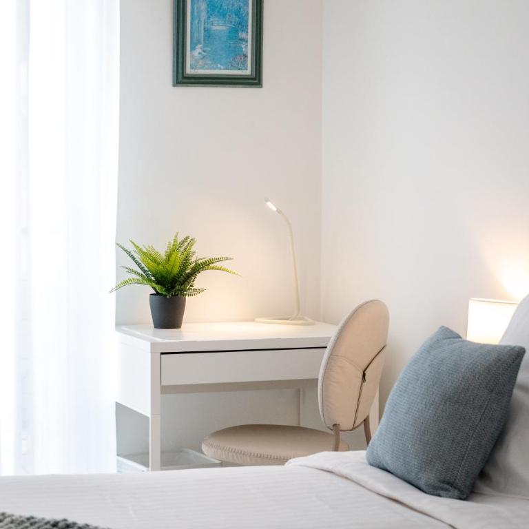 Le Victoria - Beau 2P avec vue mer latérale, balcon, piscine, sauna et parking privé au centre ville de Menton - Apartment mit 1 Schlafzimmer - 9