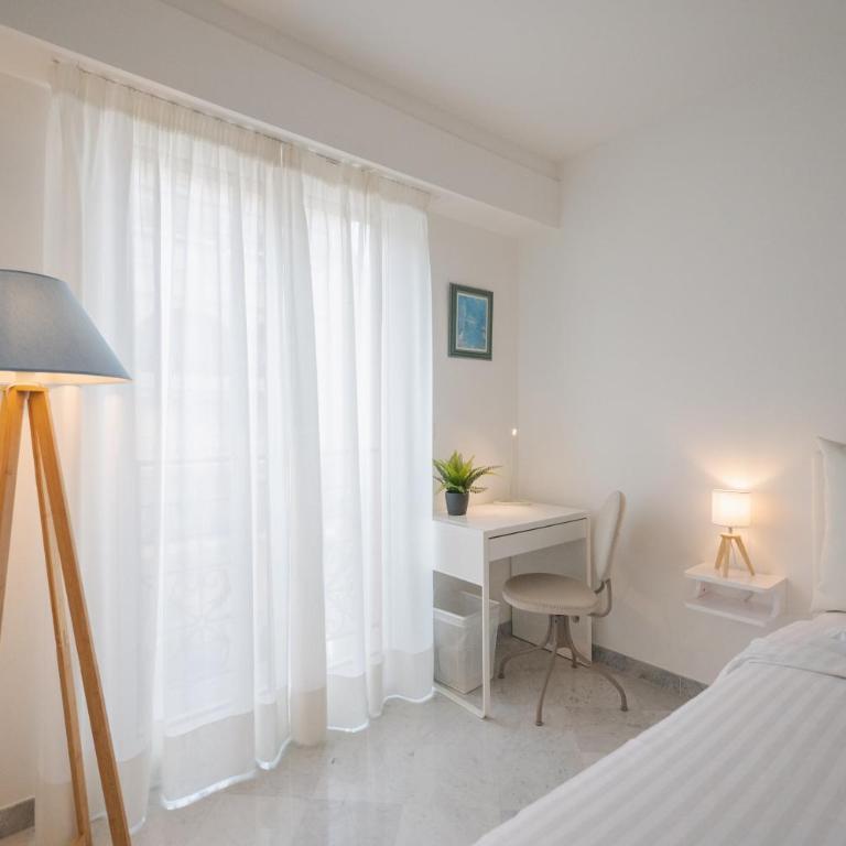 Le Victoria - Beau 2P avec vue mer latérale, balcon, piscine, sauna et parking privé au centre ville de Menton - Apartment mit 1 Schlafzimmer - 17
