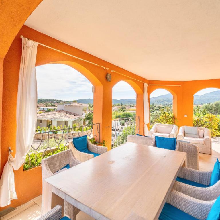 ISS Travel, Sea View Villa Ursula - 4 bedrooms and 4 bathrooms - Villa - 8