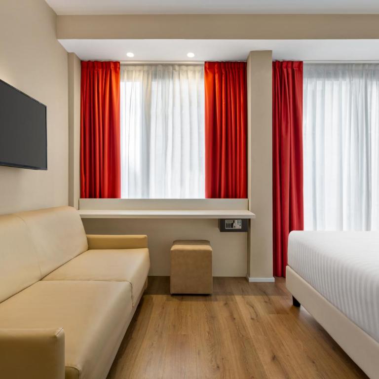 Wyndham Garden Florence - Camera con 1 letto queen size e 1 divano letto, standard, non fumatori - 4
