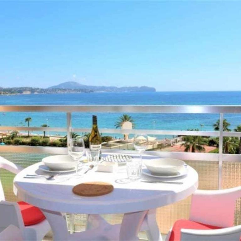 3F 1ª línea de playa con vistas al mar - One-Bedroom Apartment - 1