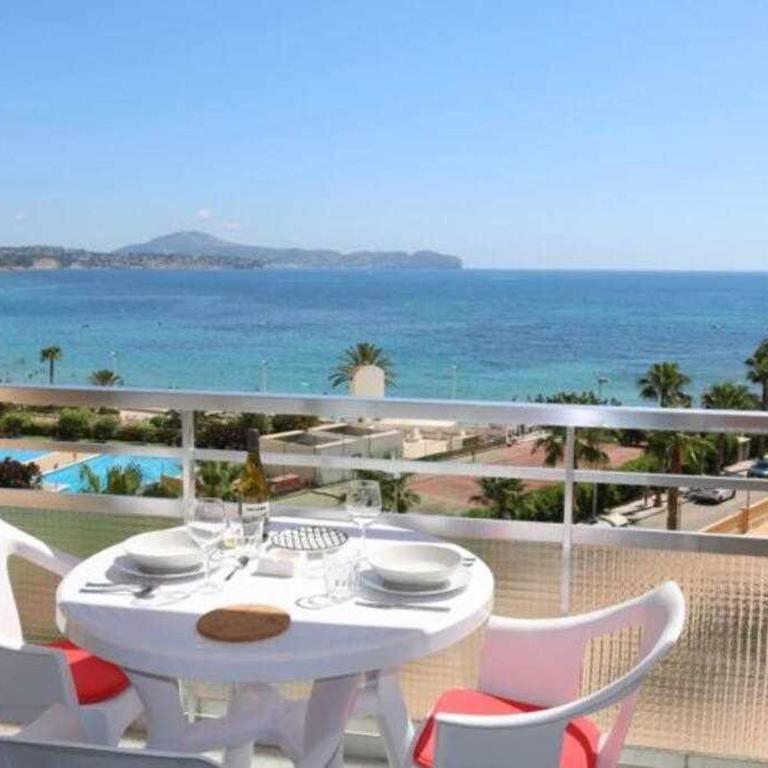 3F 1ª línea de playa con vistas al mar - One-Bedroom Apartment - 15