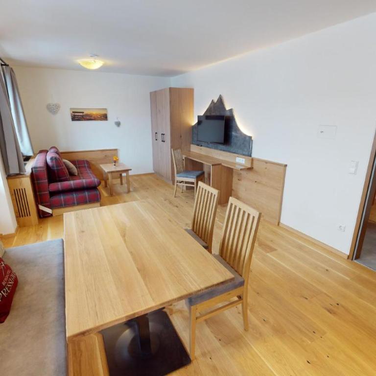 Berghotel Presslauer - Apartment mit Balkon - 2