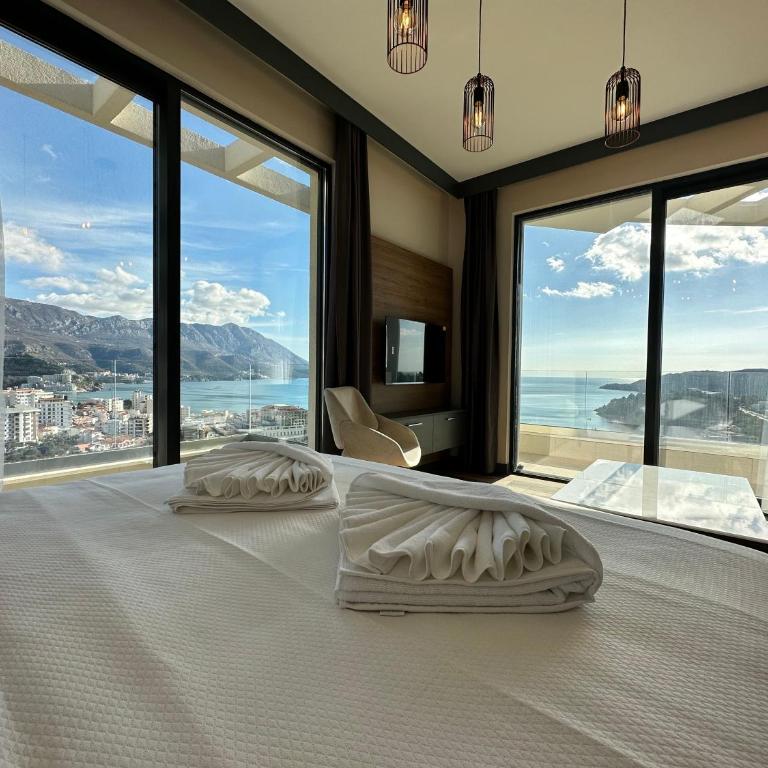 Boreti Residence - King Suite with Sea View - 1