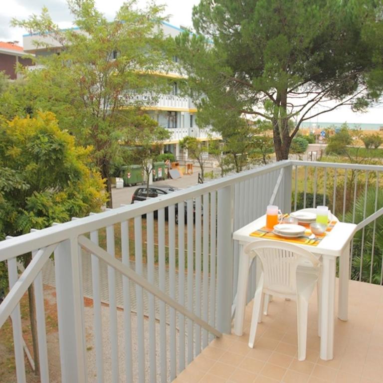 Two- bedroom flat with sea view in Bibione - Appartamento - 1