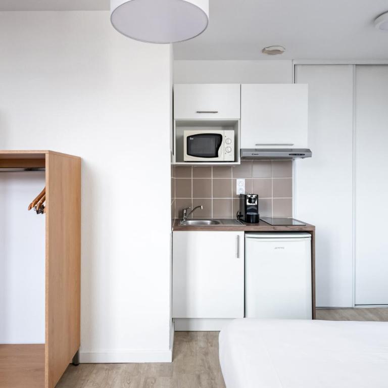 Residhotel Le Central'Gare - Studio Double - 3