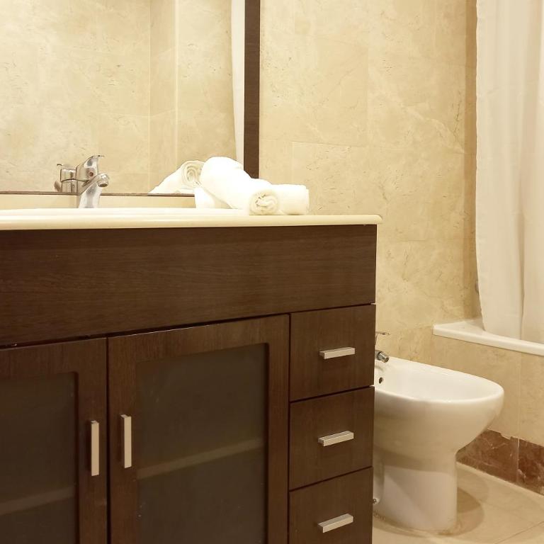 Complejo Turístico Marina Rey - Apartamento de 2 dormitorios con terraza y vistas a la piscina - 6