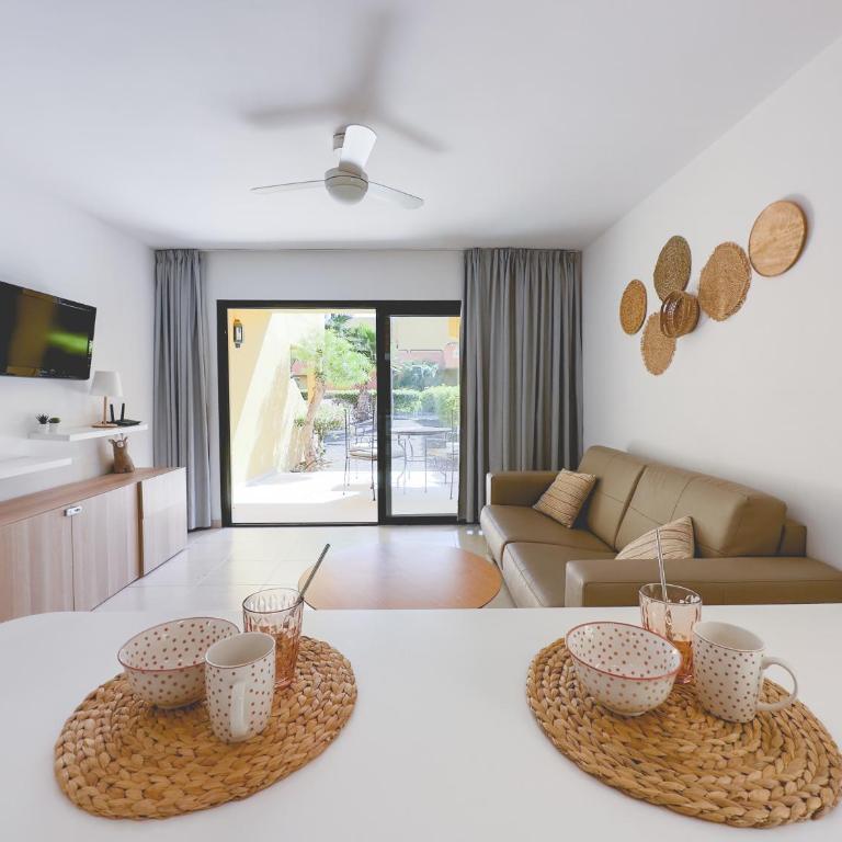 Seaside Apartment Corralejo : A cozy holiday home in a peaceful well located green complex - Apartamento con terraza - 5