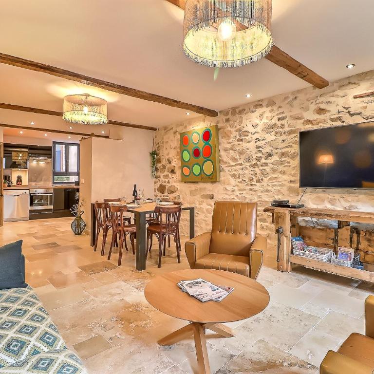 Appartement Garance - Two-Bedroom Apartment - 4