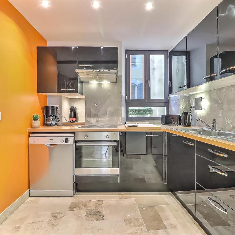 Appartement Garance - Two-Bedroom Apartment - 7
