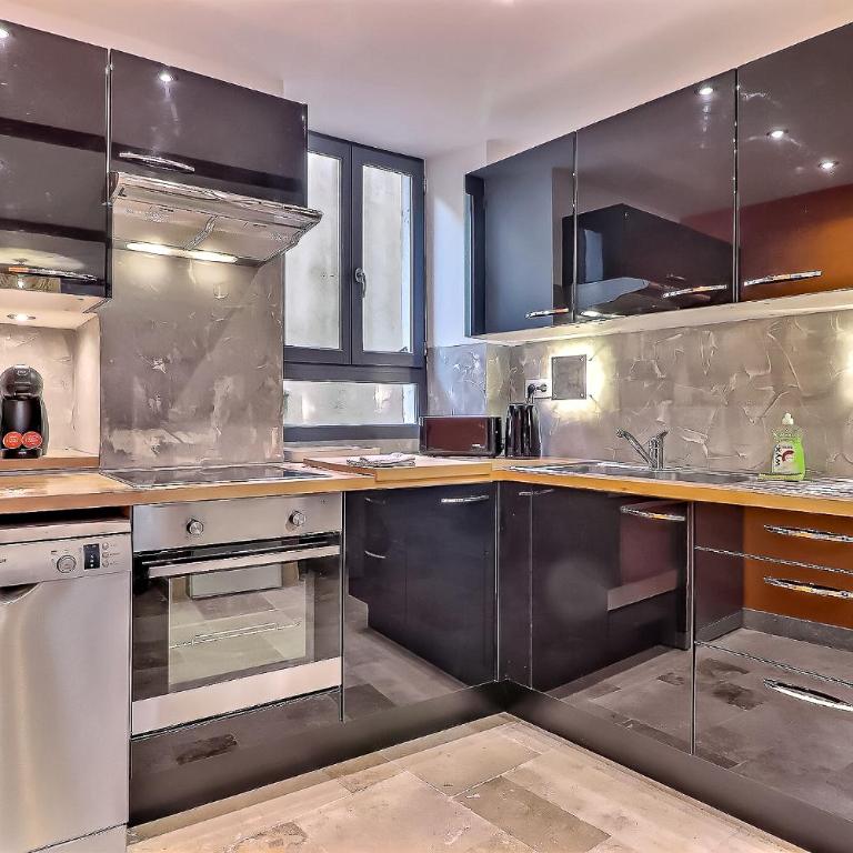 Appartement Garance - Two-Bedroom Apartment - 8