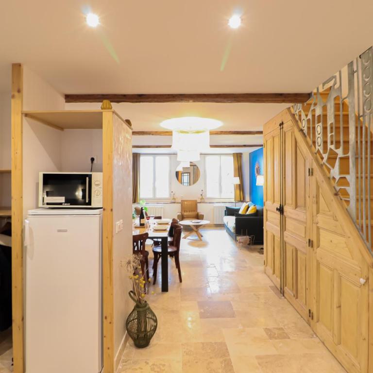 Appartement Garance - Two-Bedroom Apartment - 10
