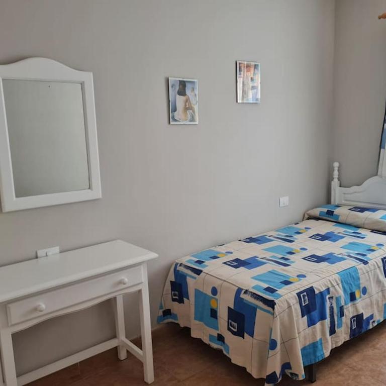 Alojamientos Vistas Edén 68 - One-Bedroom Apartment - 18