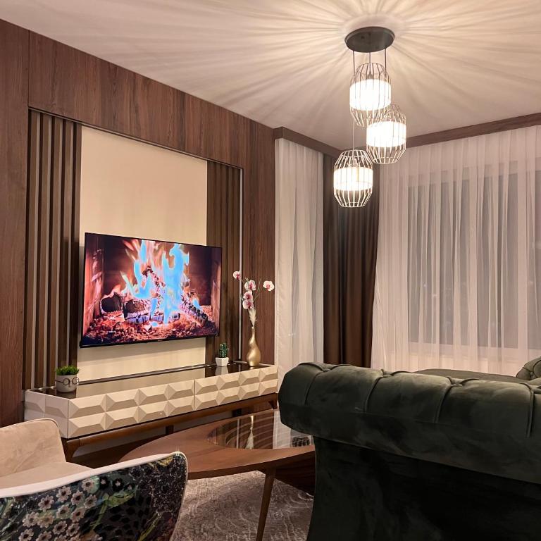 River Walk Sarajevo, LUX APARTMAN - Two-Bedroom Apartment with Pool View - 22