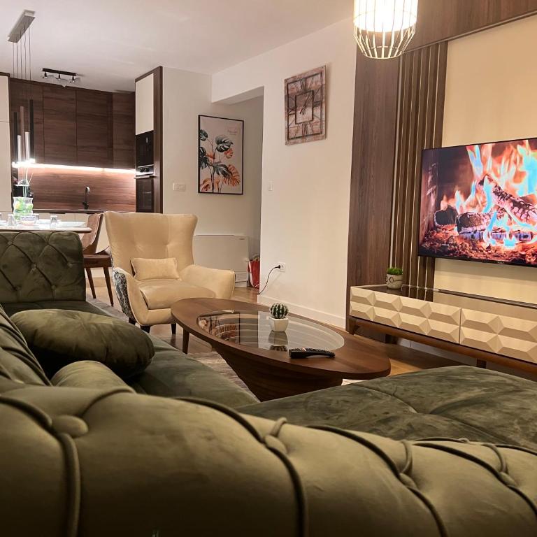 River Walk Sarajevo, LUX APARTMAN - Two-Bedroom Apartment with Pool View - 6
