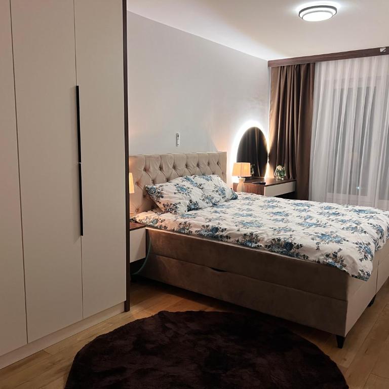 River Walk Sarajevo, LUX APARTMAN - Two-Bedroom Apartment with Pool View - 24