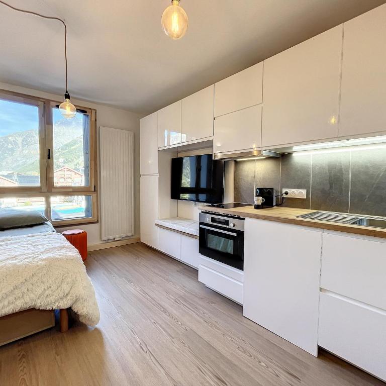 Superbe studio refait à neuf et tout équipé avec parking - Apartamento de 1 dormitorio - 11