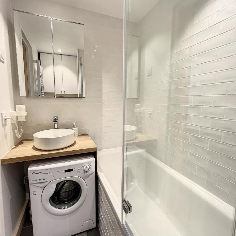 Superbe studio refait à neuf et tout équipé avec parking - Apartamento de 1 dormitorio - 8