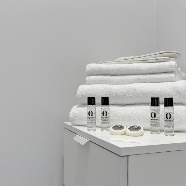 Voyager House Termini - Home and More - Camera Matrimoniale con Bagno Privato - 4