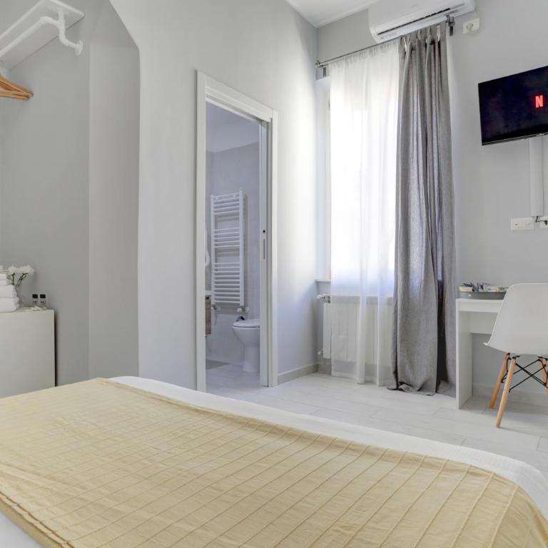 Voyager House Termini - Home and More - Camera Matrimoniale con Bagno Privato - 11