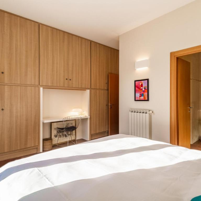 Market Square 2 bedrooms 2 baths AC private garage - Appartement 2 Chambres - 5