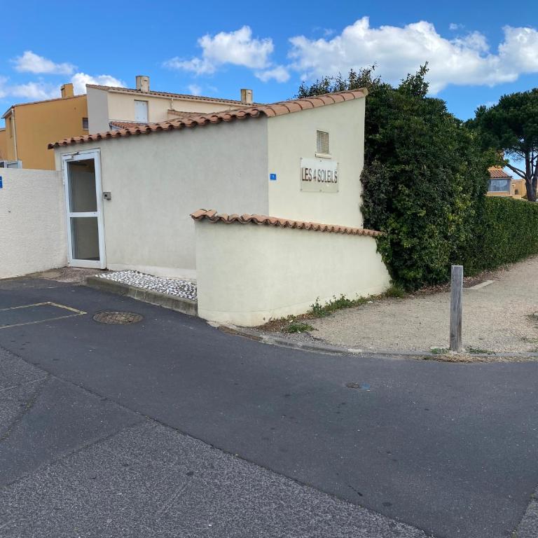 Joli appartement mezzanine avec parking et wifi La Roquille - Apartment mit 2 Schlafzimmern - 22