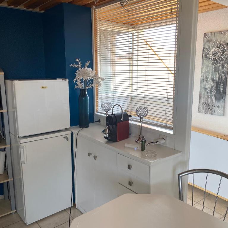 Joli appartement mezzanine avec parking et wifi La Roquille - Apartment mit 2 Schlafzimmern - 16