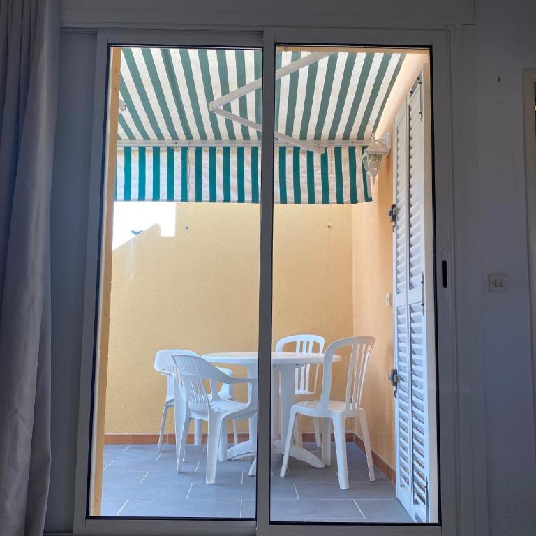 Joli appartement mezzanine avec parking et wifi La Roquille - Apartment mit 2 Schlafzimmern - 18